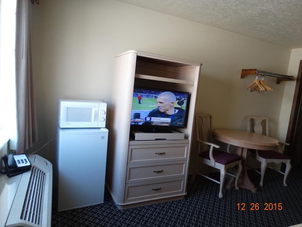 Budget Motel Delta Exteriör bild