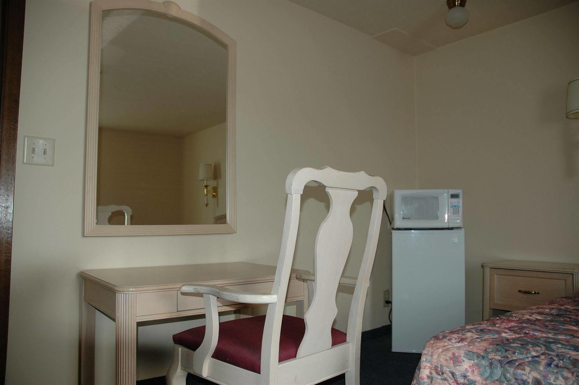 Budget Motel Delta Exteriör bild